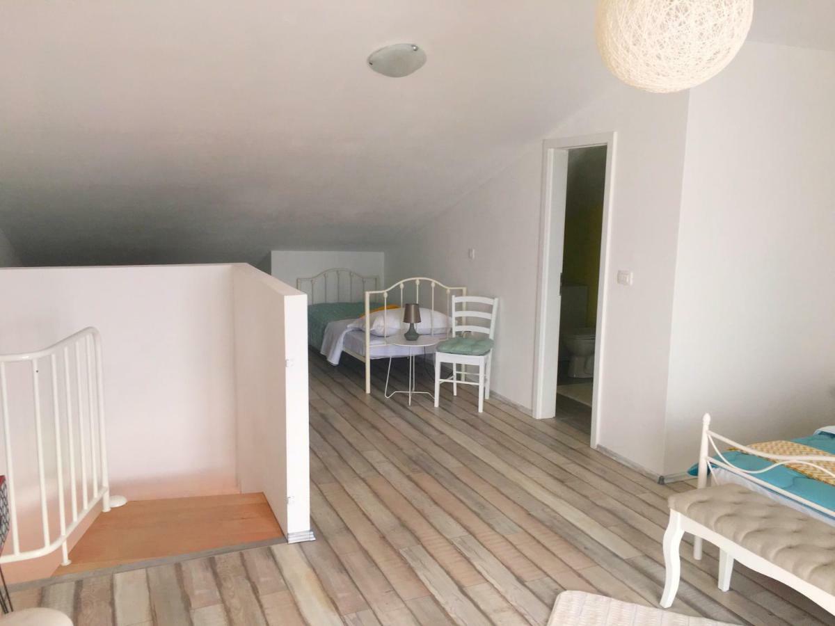 Apartment Valentina Klenovica Zewnętrze zdjęcie
