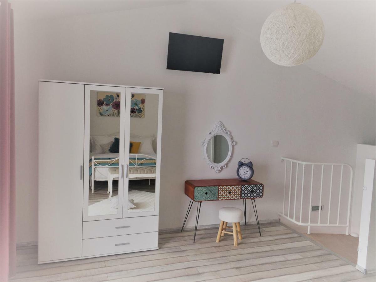 Apartment Valentina Klenovica Zewnętrze zdjęcie